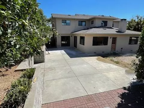 Exterior - 3157 Simberlan Dr, San Jose, CA 95148 photo 2 of 3