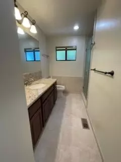 Bath - 3157 Simberlan Dr, San Jose, CA 95148 photo 5 of 8