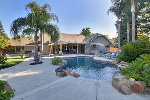 Exterior - 8827 Eula Way, Orangevale, CA 95662 photo 26 of 42