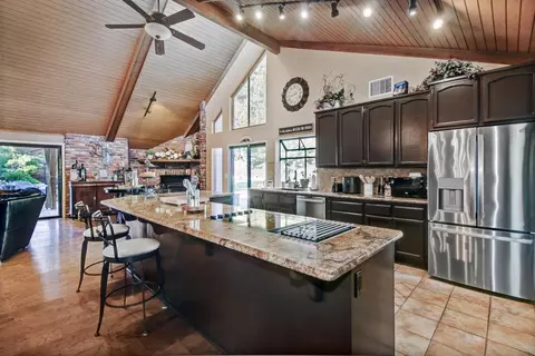 Kitchen - 8827 Eula Way, Orangevale, CA 95662 photo 2 of 5
