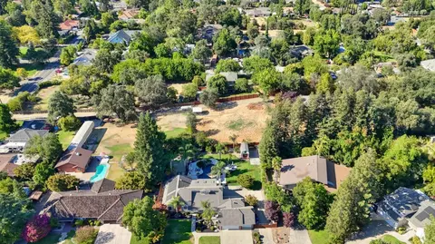View/Area - 8827 Eula Way, Orangevale, CA 95662 photo 2 of 8