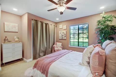 Bedroom - 8827 Eula Way, Orangevale, CA 95662 photo 4 of 6