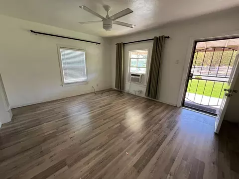 16300 Clover Ave, Patterson, CA 95363 photo 2
