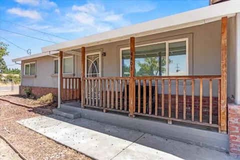 Exterior - 4403 Fleming Way, Olivehurst, CA 95961 photo 5 of 21