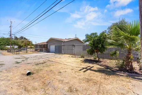 Exterior - 4403 Fleming Way, Olivehurst, CA 95961 photo 14 of 21