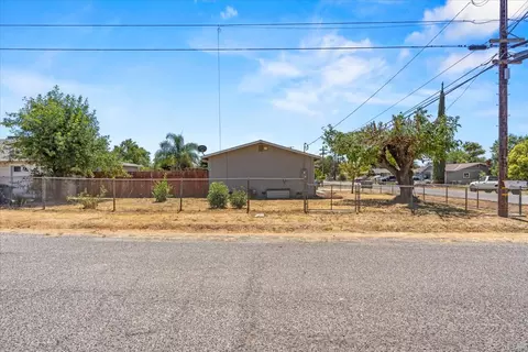 Exterior - 4403 Fleming Way, Olivehurst, CA 95961 photo 9 of 21