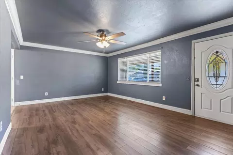Living - 4403 Fleming Way, Olivehurst, CA 95961 photo 2 of 4