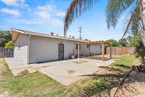 Exterior - 4403 Fleming Way, Olivehurst, CA 95961 photo 18 of 21