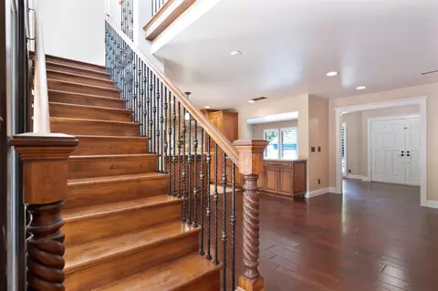 Entry Way - 613 Jerome St, Davis, CA 95616 photo 3 of 3