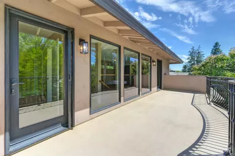 Exterior - 613 Jerome St, Davis, CA 95616 photo 6 of 16