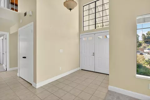 1054 Eleanor Ln, Manteca, CA 95337 photo 7