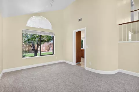1054 Eleanor Ln, Manteca, CA 95337 photo 14