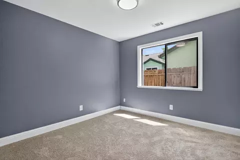 1054 Eleanor Ln, Manteca, CA 95337 photo 25