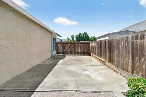 1054 Eleanor Ln, Manteca, CA 95337 photo 46