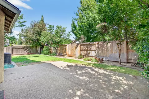 1054 Eleanor Ln, Manteca, CA 95337 photo 42