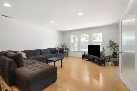 1917 Drexel Dr, Davis, CA 95616 photo 3