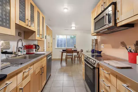 1917 Drexel Dr, Davis, CA 95616 photo 2