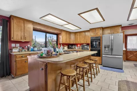205 W Beverly Pl, Tracy, CA 95376 photo 14
