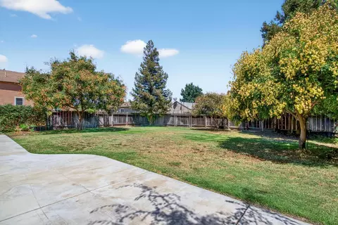 205 W Beverly Pl, Tracy, CA 95376 photo 38
