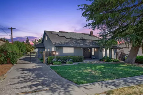 205 W Beverly Pl, Tracy, CA 95376 photo 1