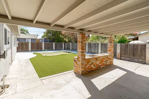Exterior - 2206 Codding Dr, Modesto, CA 95350 photo 5 of 7