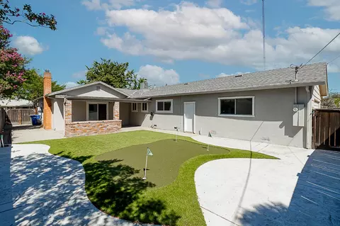 Exterior - 2206 Codding Dr, Modesto, CA 95350 photo 6 of 7