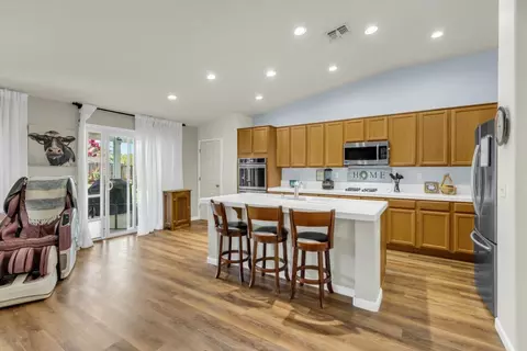 10990 Biddeford Cir, Mather, CA 95655 photo 17