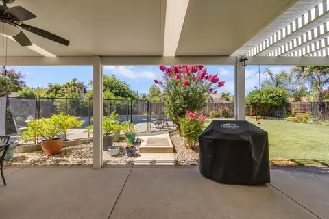 10990 Biddeford Cir, Mather, CA 95655 photo 38