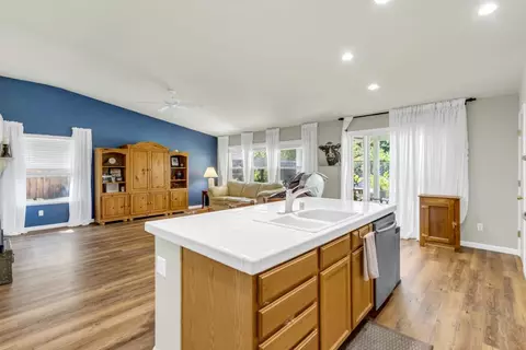 10990 Biddeford Cir, Mather, CA 95655 photo 20