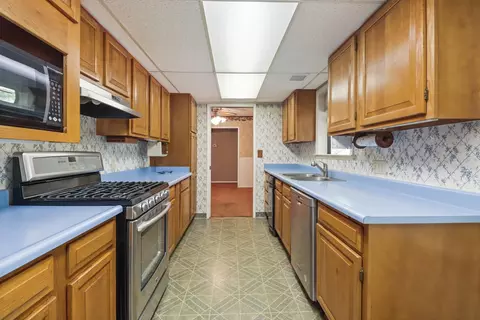 Kitchen - 291 Fairidge Dr, Applegate, CA 95703 photo 3 of 6