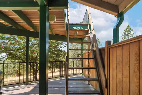Exterior - 291 Fairidge Dr, Applegate, CA 95703 photo 9 of 32