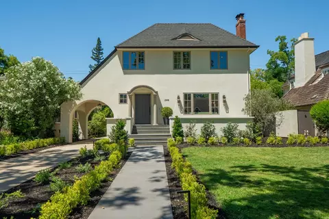 1348 38th St, Sacramento, CA 95816