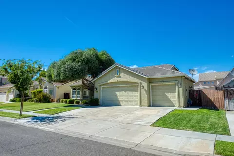 Exterior - 849 Miraggio Dr, Patterson, CA 95363 photo 3 of 9