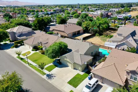 View/Area - 849 Miraggio Dr, Patterson, CA 95363 photo 3 of 3