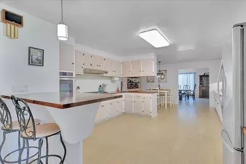 Kitchen - 1885 Sycamore St, Gridley, CA 95948 photo 4 of 7