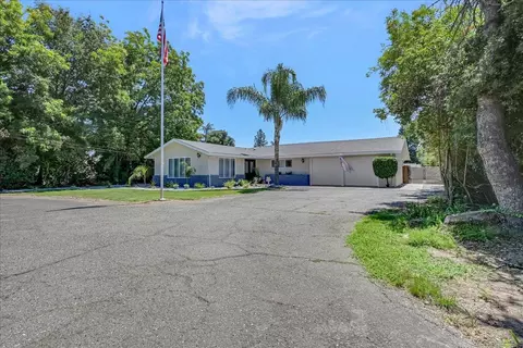 Exterior - 1885 Sycamore St, Gridley, CA 95948 photo 2 of 19