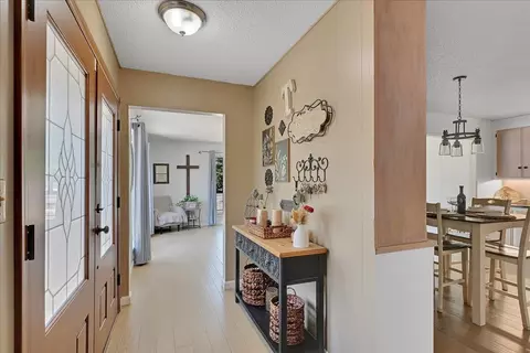 Entry Way - 1885 Sycamore St, Gridley, CA 95948 photo 1 of 3