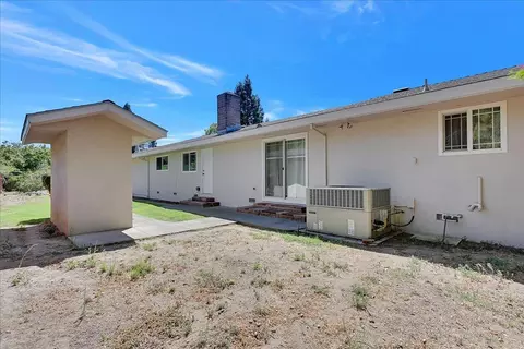 Exterior - 1885 Sycamore St, Gridley, CA 95948 photo 15 of 19