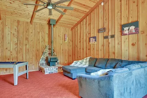 Living - 1885 Sycamore St, Gridley, CA 95948 photo 3 of 4