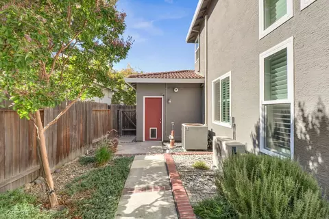 2862 Mallorca Ln, Davis, CA 95618 photo 54