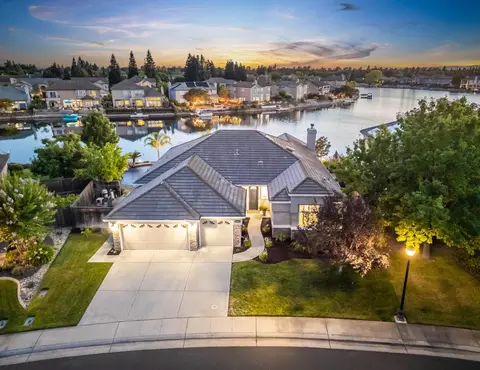 3469 Heron Lake Ln, Elk Grove, CA 95758
