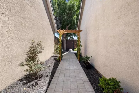 Entry Way - 173 Cornstone Way, Manteca, CA 95336 photo 3 of 3