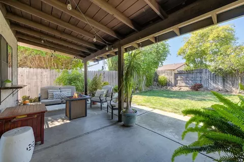 6323 Appian Way, Carmichael, CA 95608 photo 20