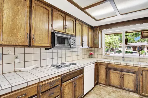 1429 Kingfield Dr, Modesto, CA 95350 photo 15