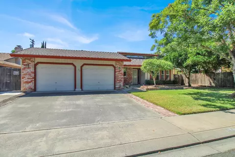 1429 Kingfield Dr, Modesto, CA 95350 photo 3
