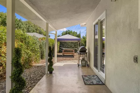 2032 Peach Dr, Modesto, CA 95350 photo 30