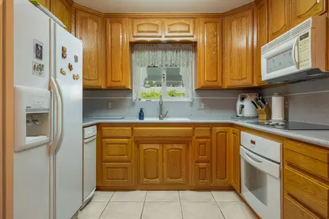 2032 Peach Dr, Modesto, CA 95350 photo 24