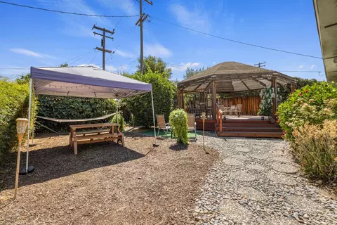 2032 Peach Dr, Modesto, CA 95350 photo 31