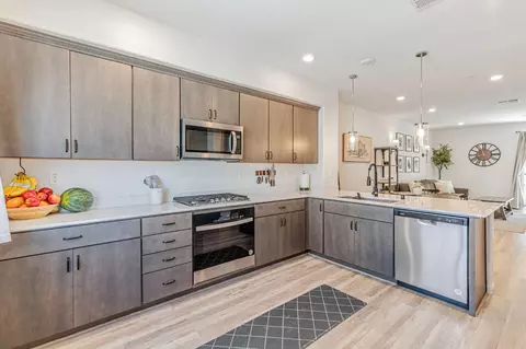 Kitchen - 6384 Paysar Ln, Gilroy, CA 95020 photo 2 of 2