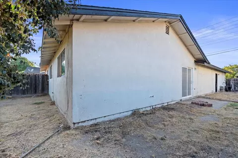 1808 Floyd Ave, Modesto, CA 95355 photo 32